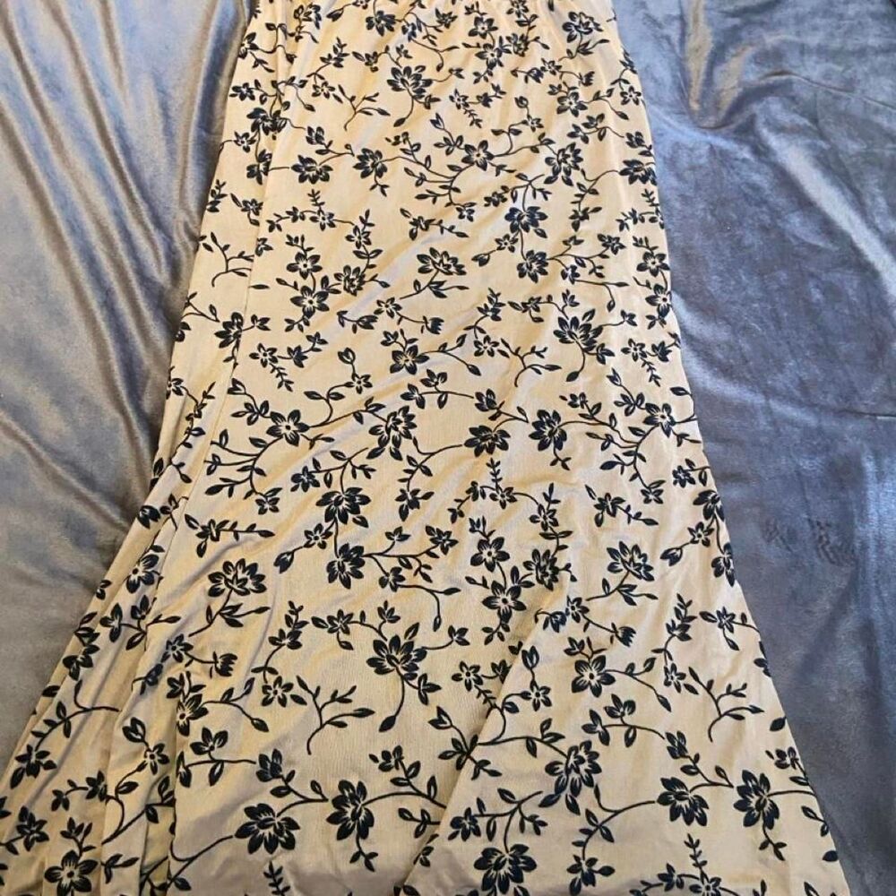 Floral Brown Skirt Size L